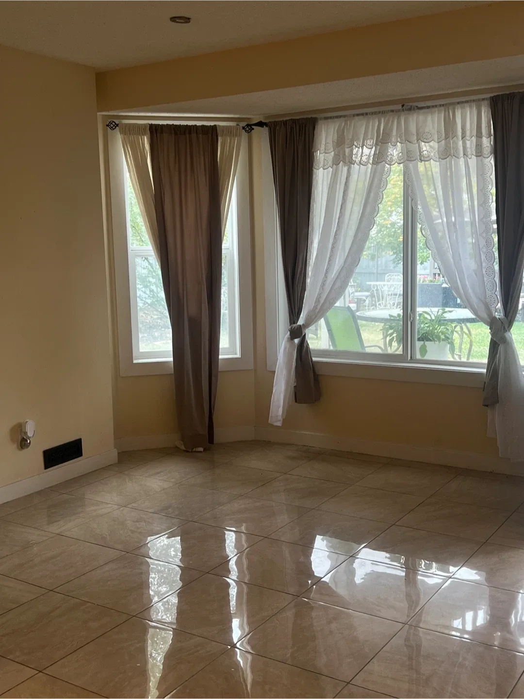 Fully developed walkout one bedroom suit