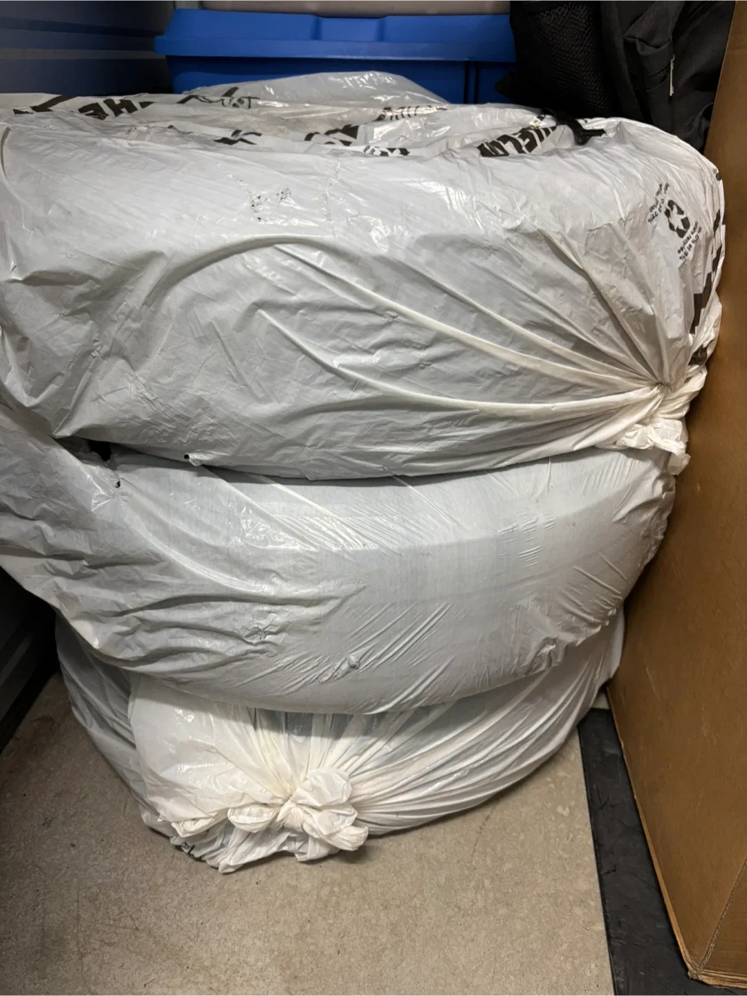 Bridgestone Dueler P215/70R17 Tire Set image indicator(3)