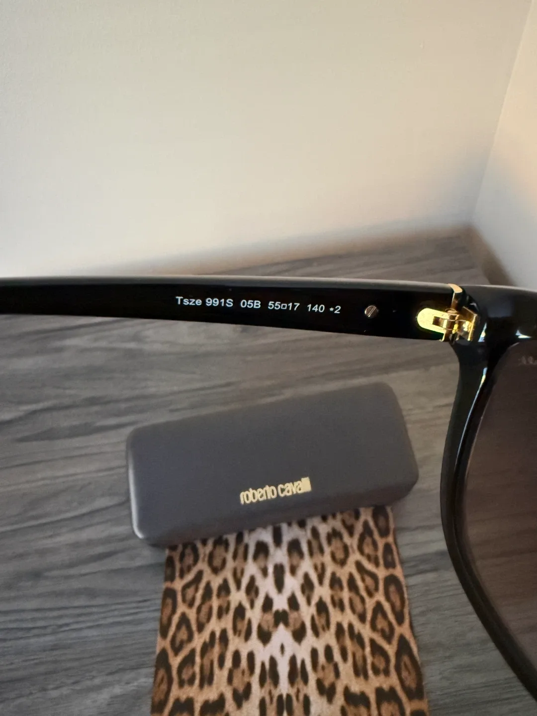 Roberto Cavalli Sunglasses Tsize 991S image indicator(3)