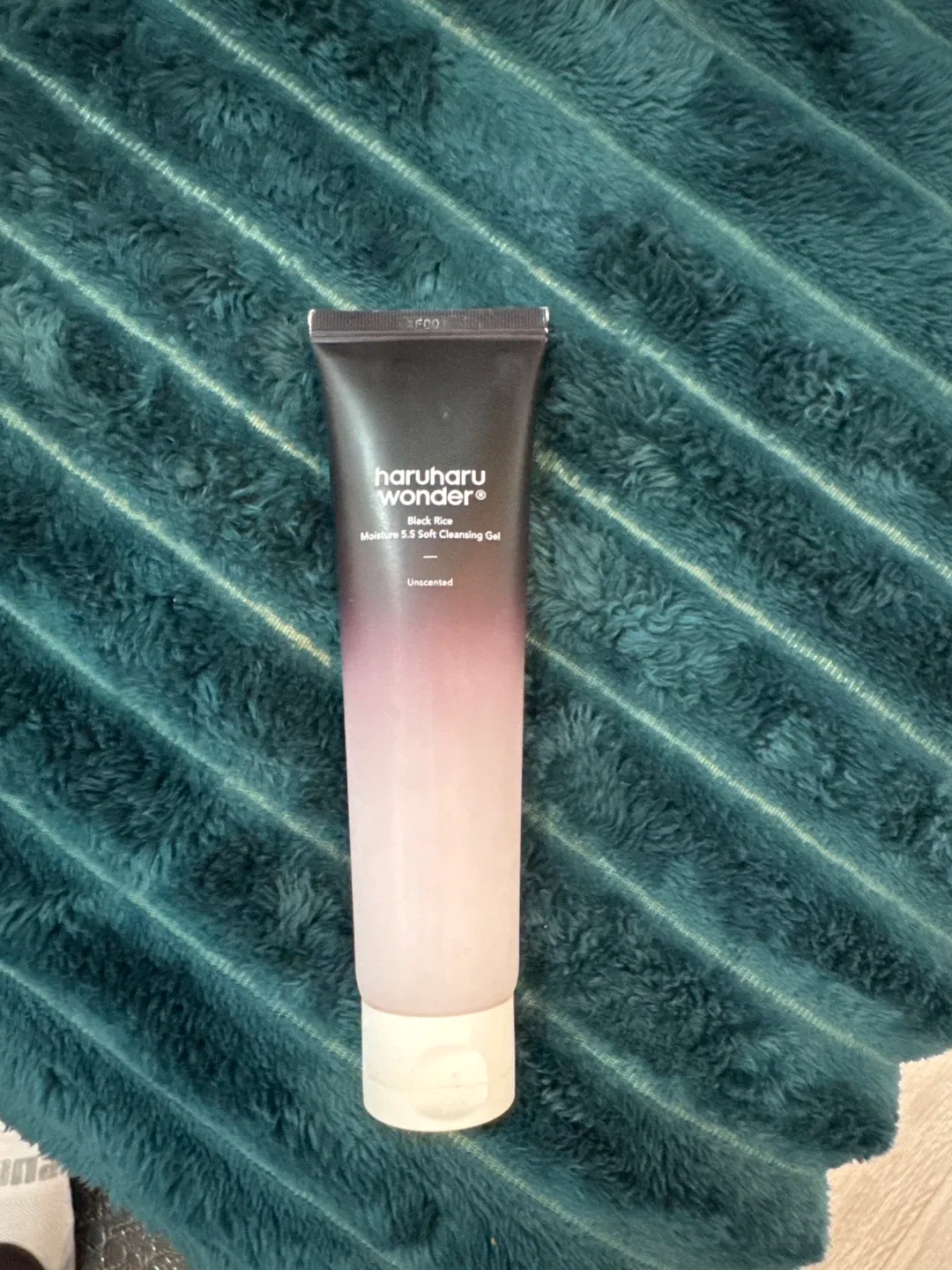 Haruharu Wonder Black Rice Cleansing Gel