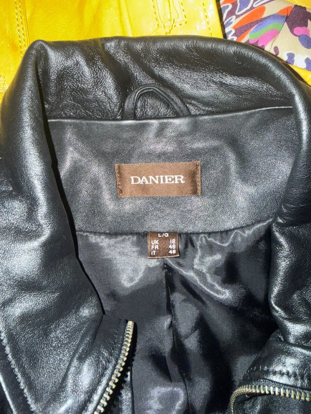 Women's Danier Leather Jacket - Size L/G image indicator(3)