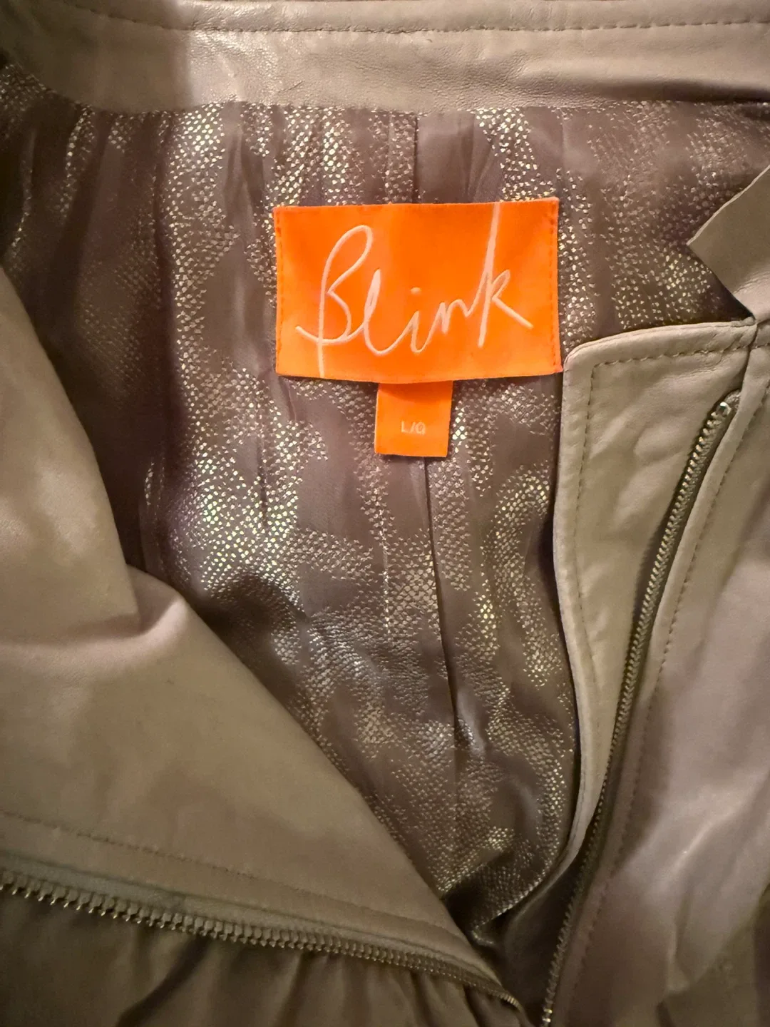 Women's Danier Leather Jacket - Size L/G image indicator(9)