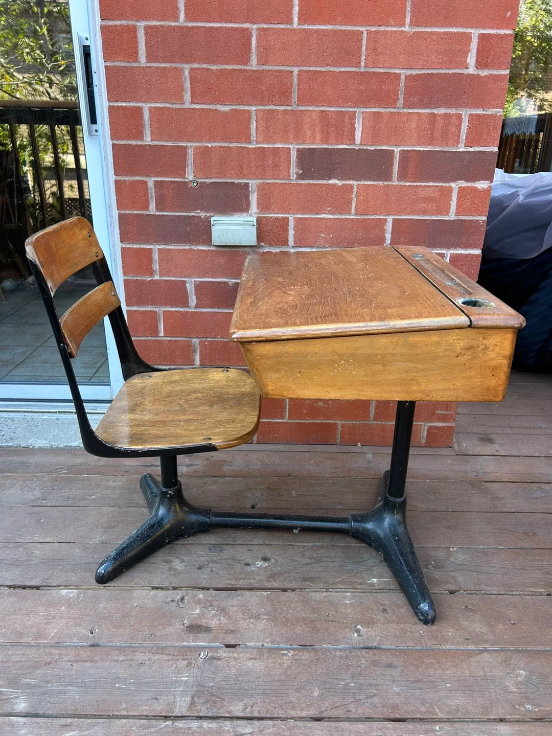 Vintage School Desk with Attached Chair image indicator(9)