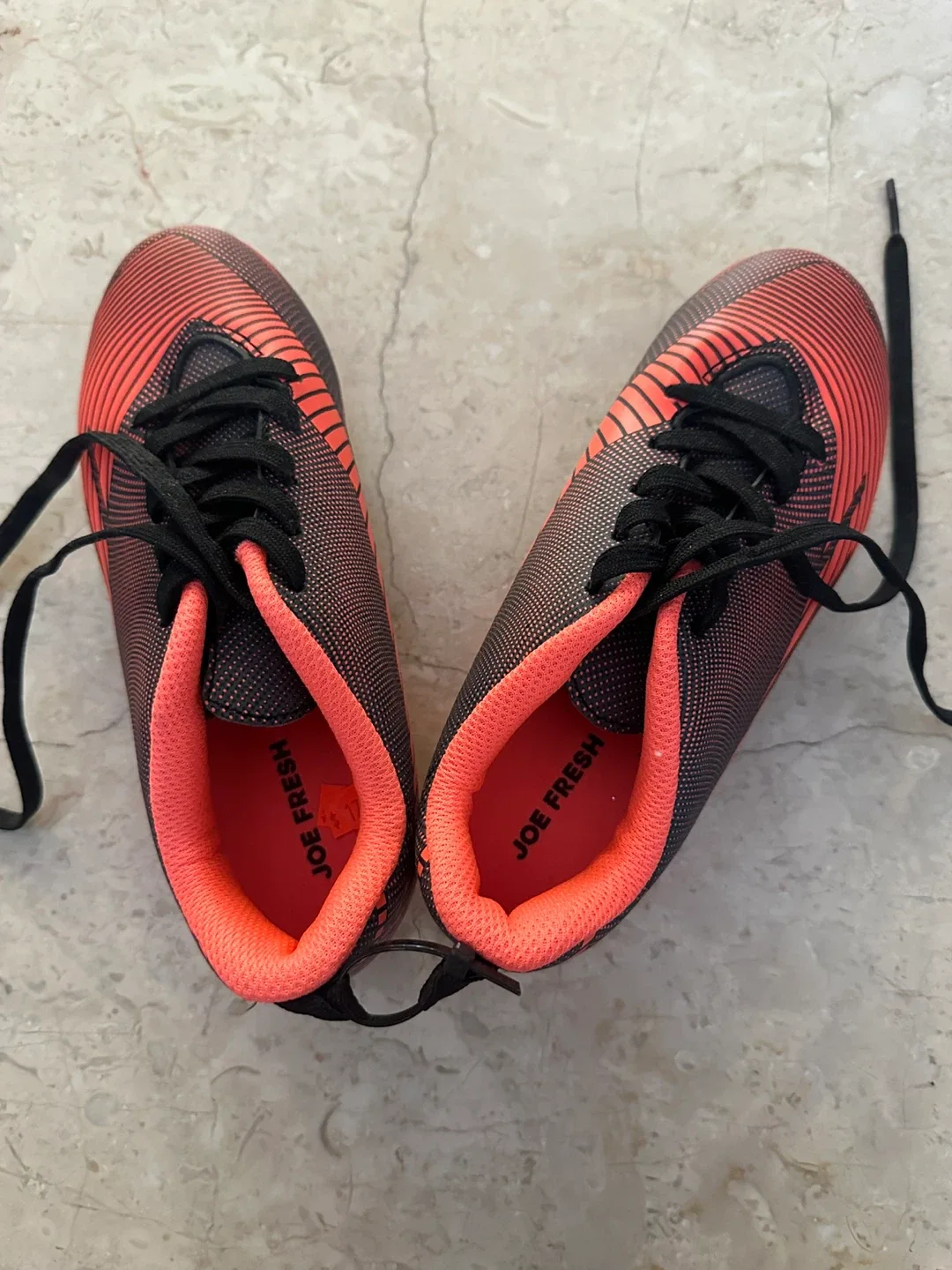 New Joe Fresh Soccer shoes size 13 thumbnail