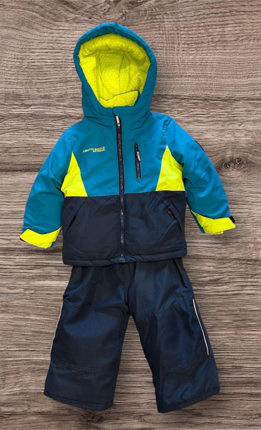 Arctic Squad Kids' Snowsuit - Sz 2T+ Kolbi Mittens as a gift!
