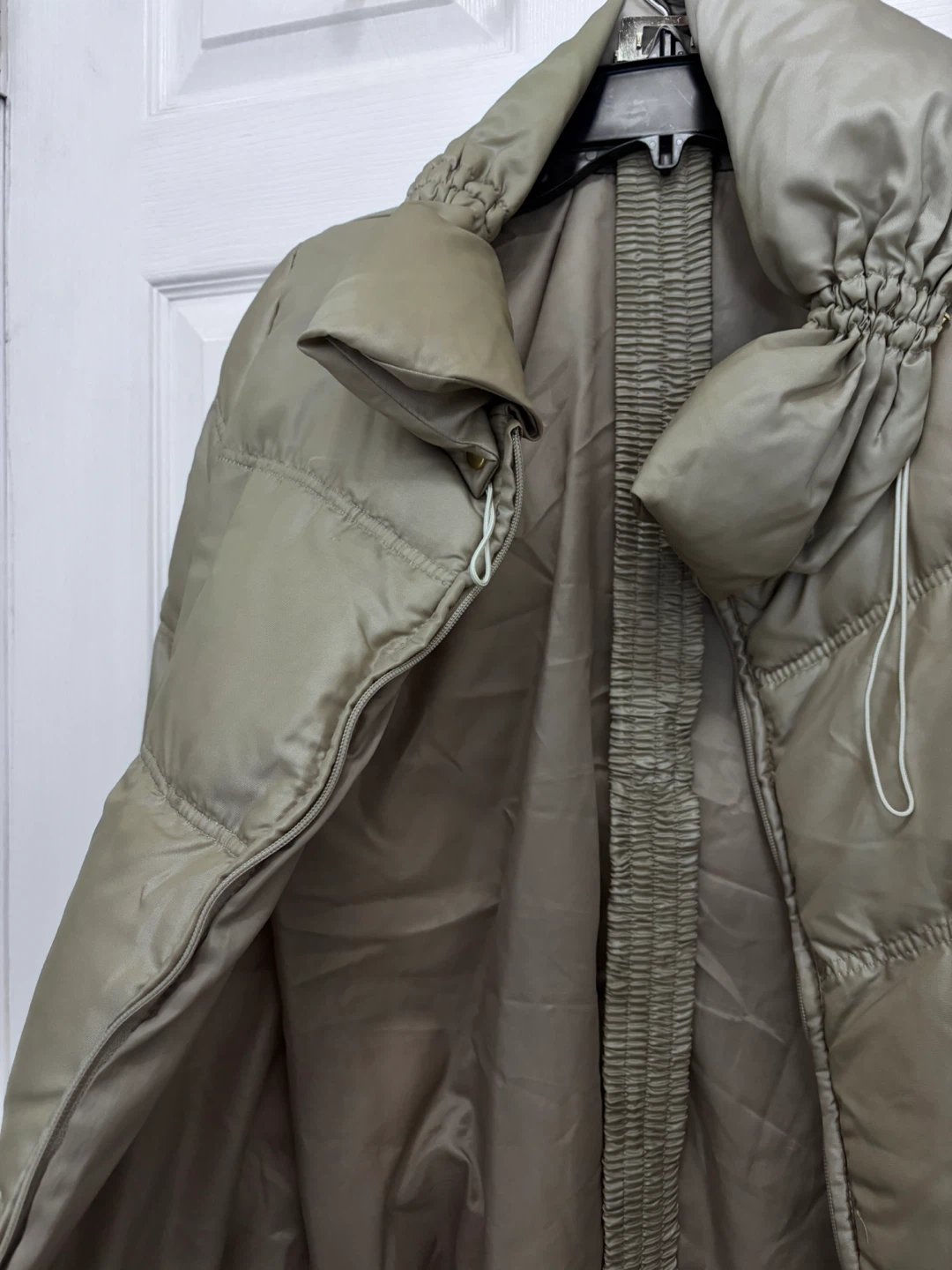 [MOVING SALE] Puffer Jacket - Size S - photo 3