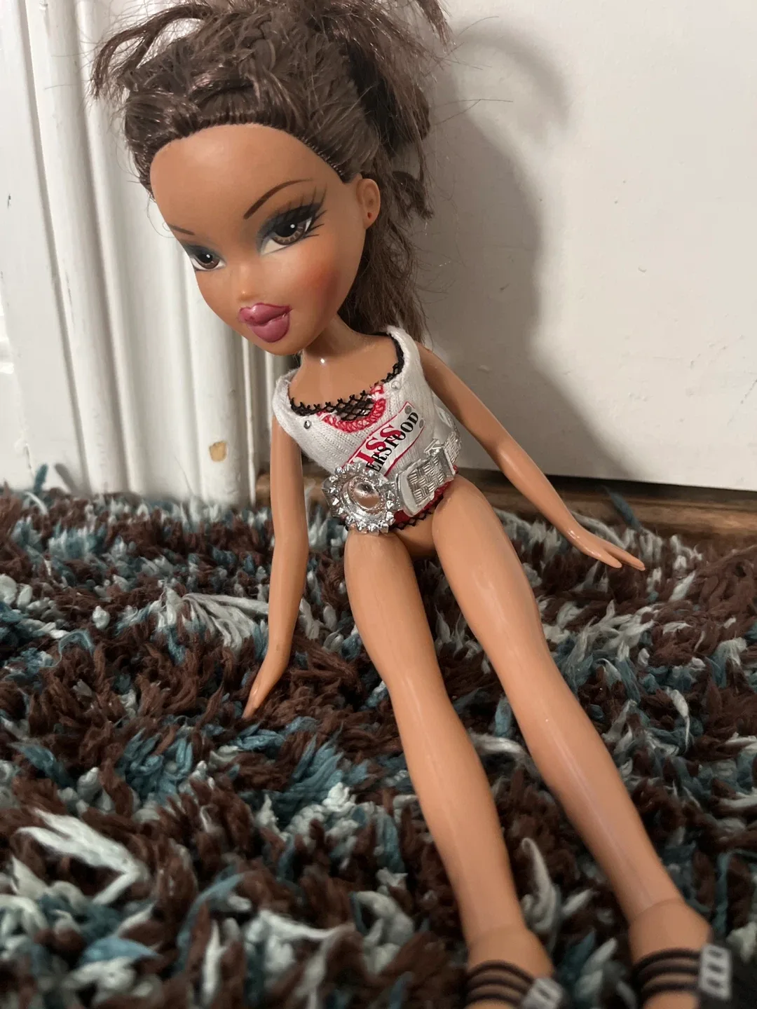 Bratz Doll - MGA Entertainment missing pants image indicator(2)