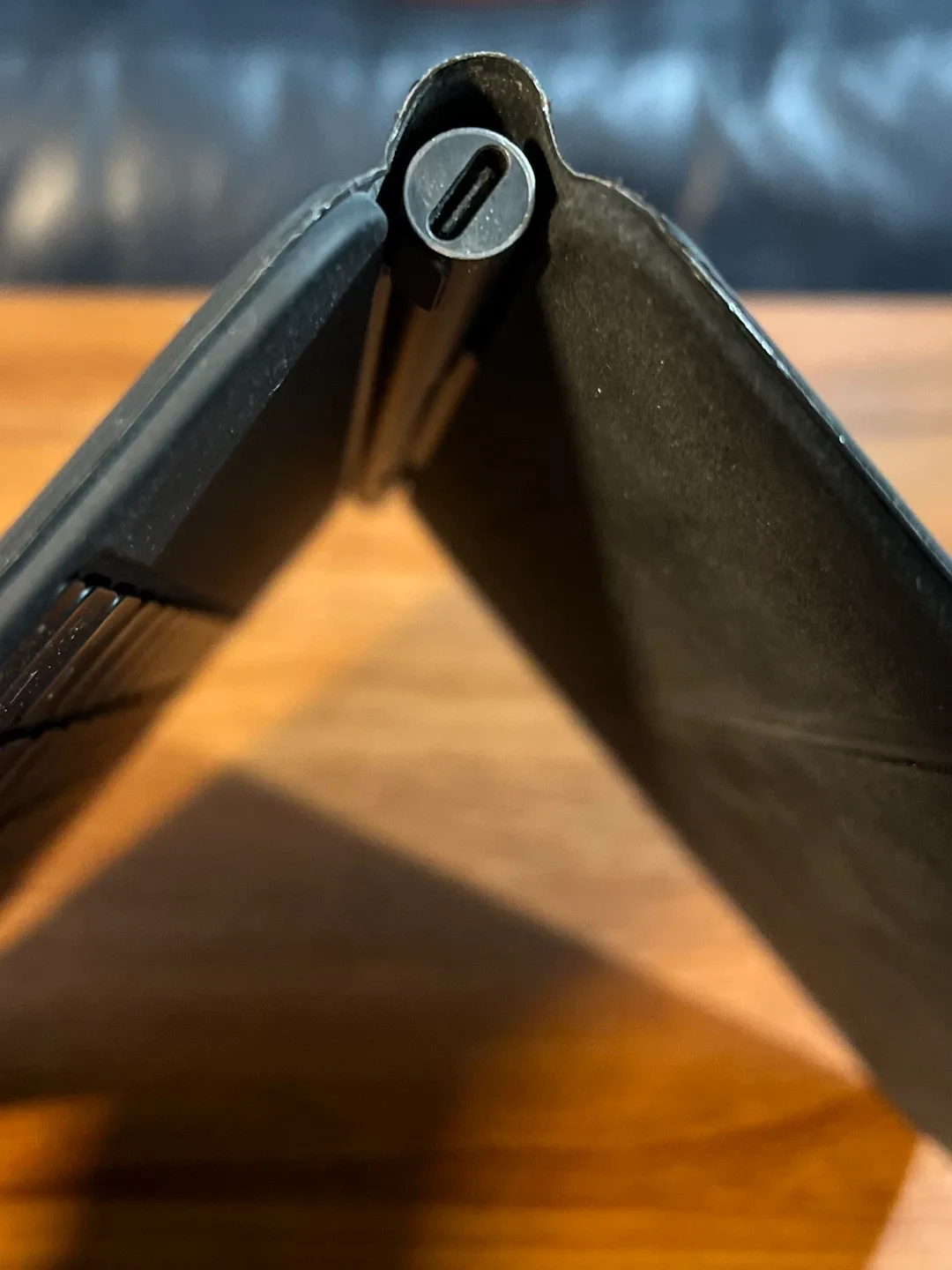 Apple Magic Keyboard for iPad Pro 11in (original version) image indicator(4)