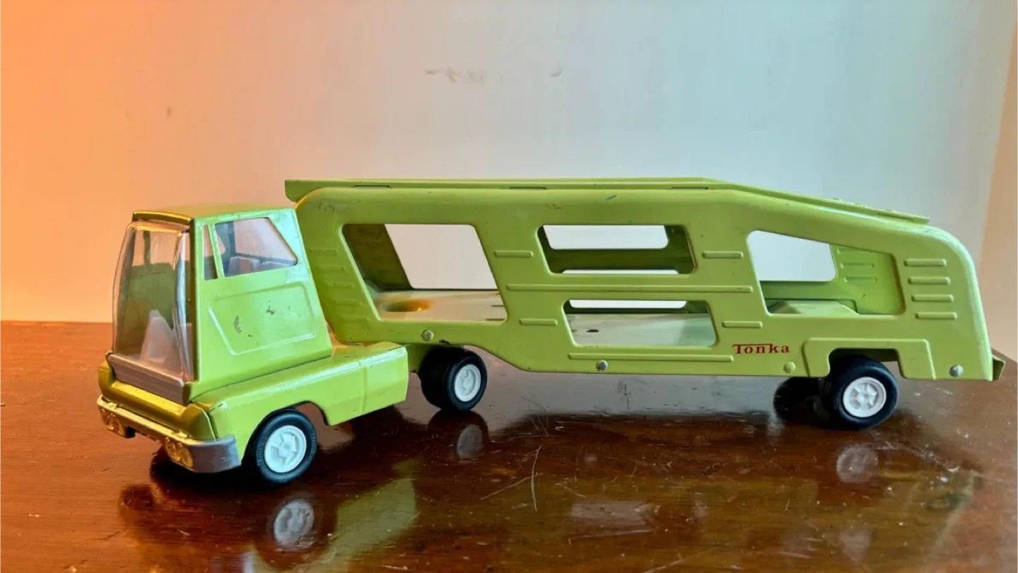 Vintage 1960’s Tonka Car Hauler Tractor/Trailer image indicator(2)