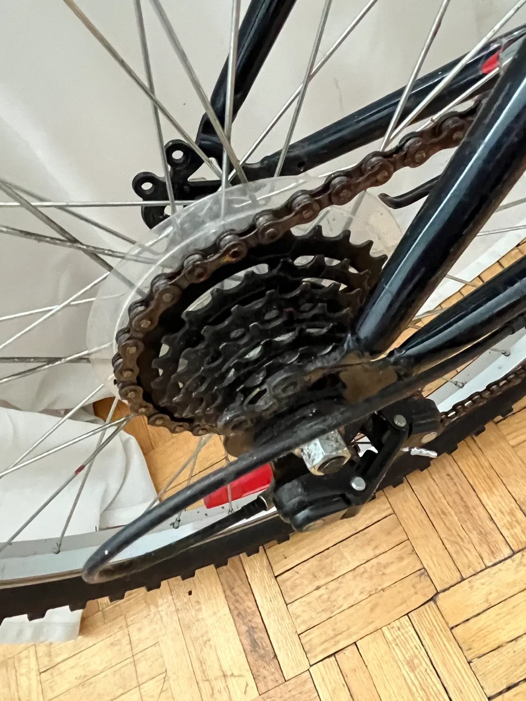 Junior Mountain Bike 24” image indicator(6)