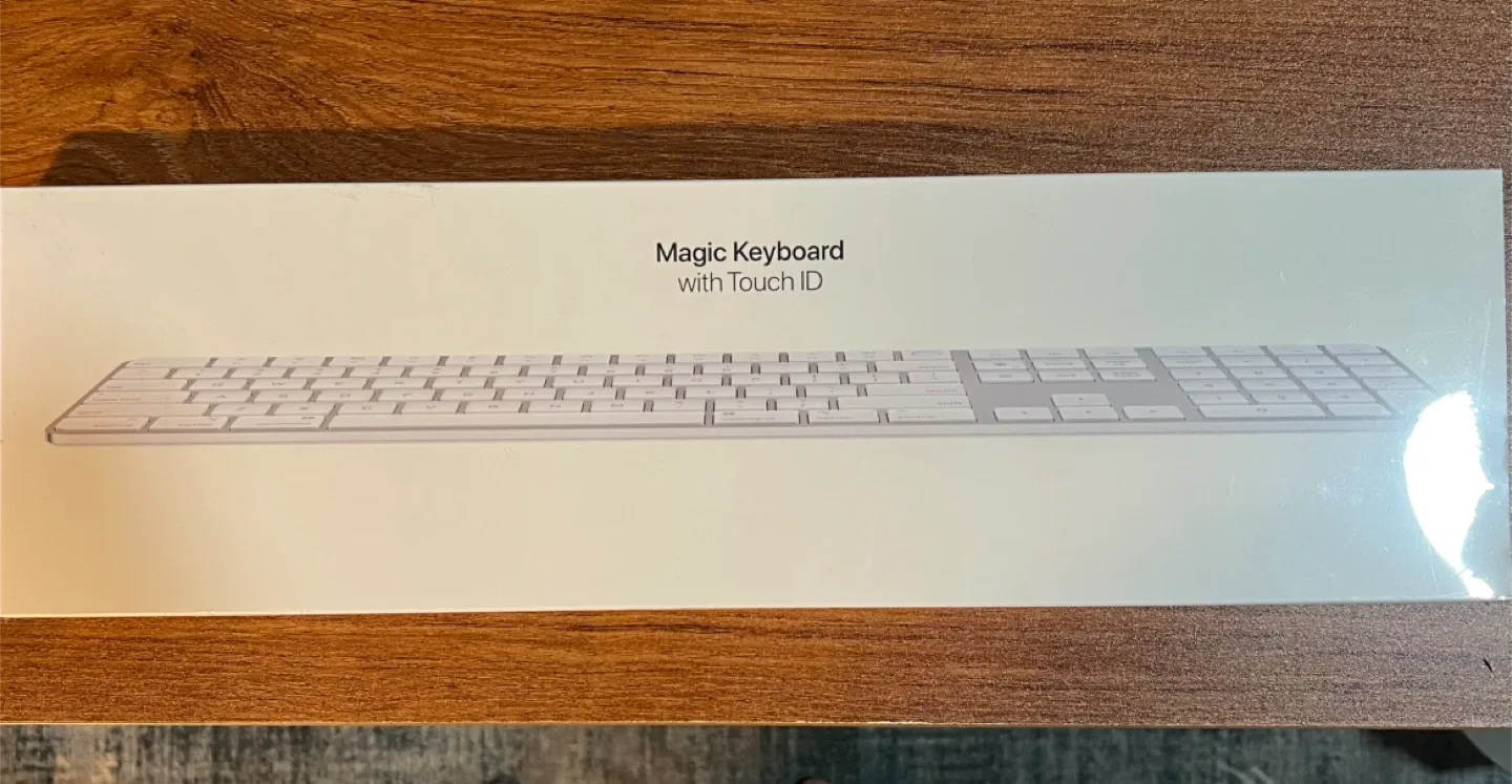 New Apple Magic Keyboard with Touch ID image indicator(3)