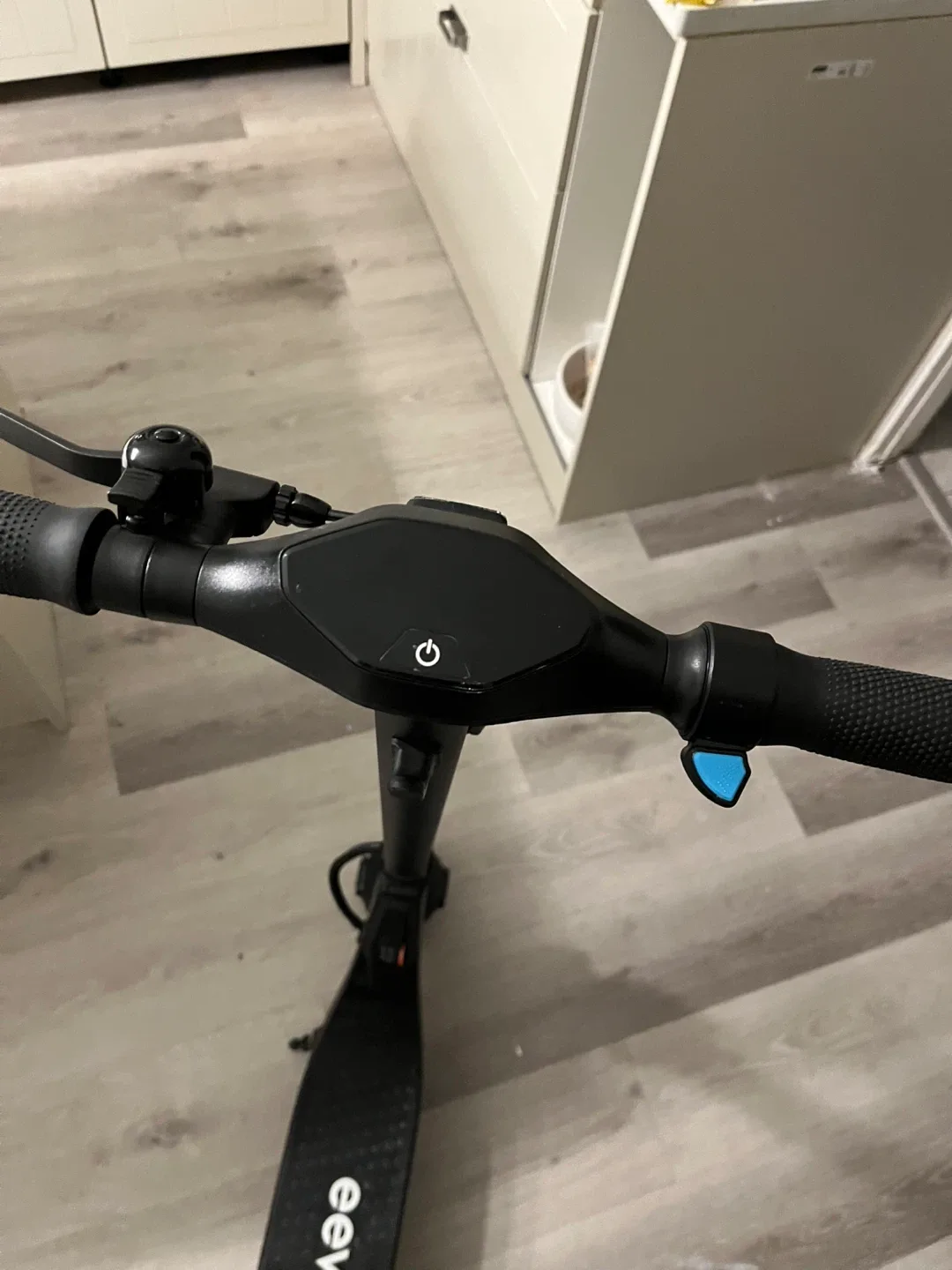 Eevees Metro Electric Scooter image indicator(4)