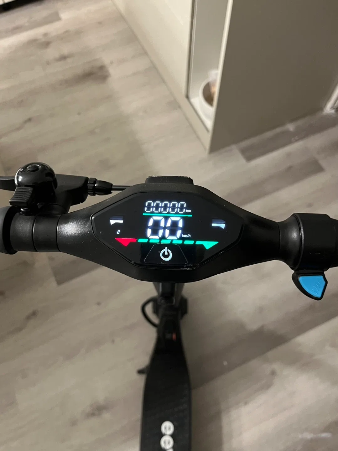 Eevees Metro Electric Scooter image indicator(5)