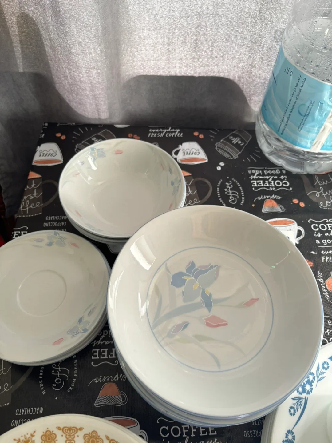 Corelle Dishes Set with Blue Floral Pattern image indicator(6)