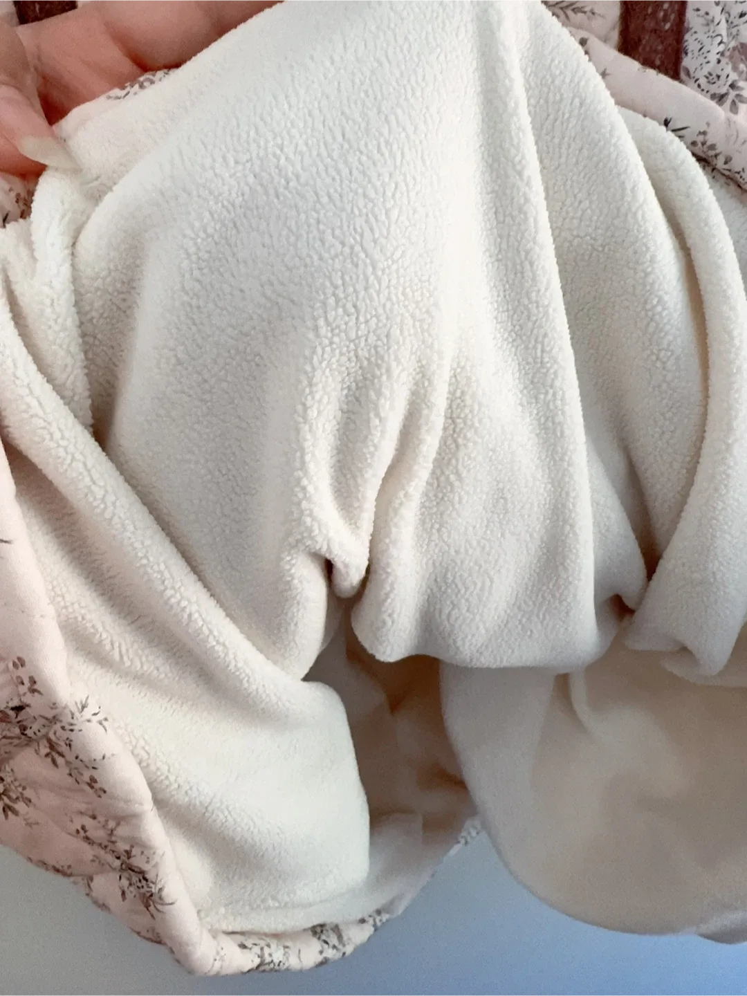 Floral Quilted Girl’s Cotton Padded Jacket Toddler size 5-6T image indicator(3)