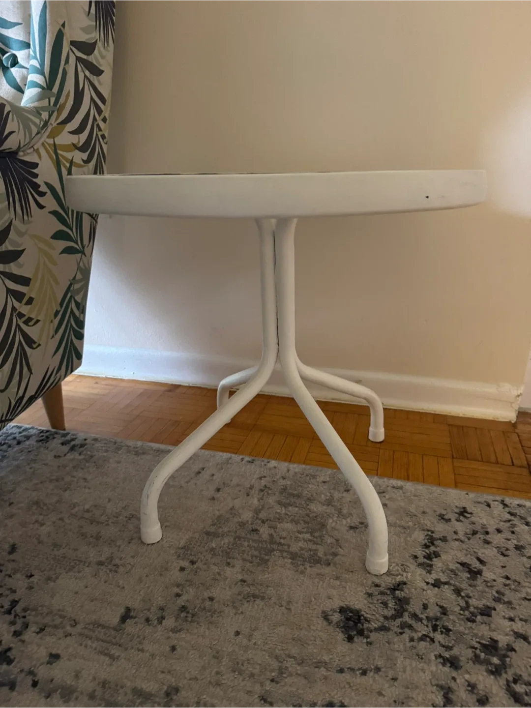 Side Table with Glass Top & Lamp image indicator(3)