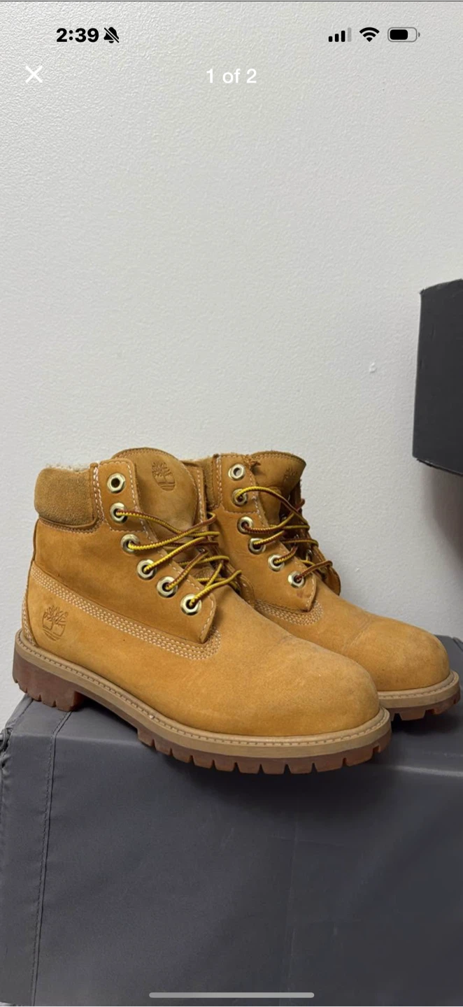 Timberland 6-Inch Premium Waterproof Boots, Size 7 - photo 2