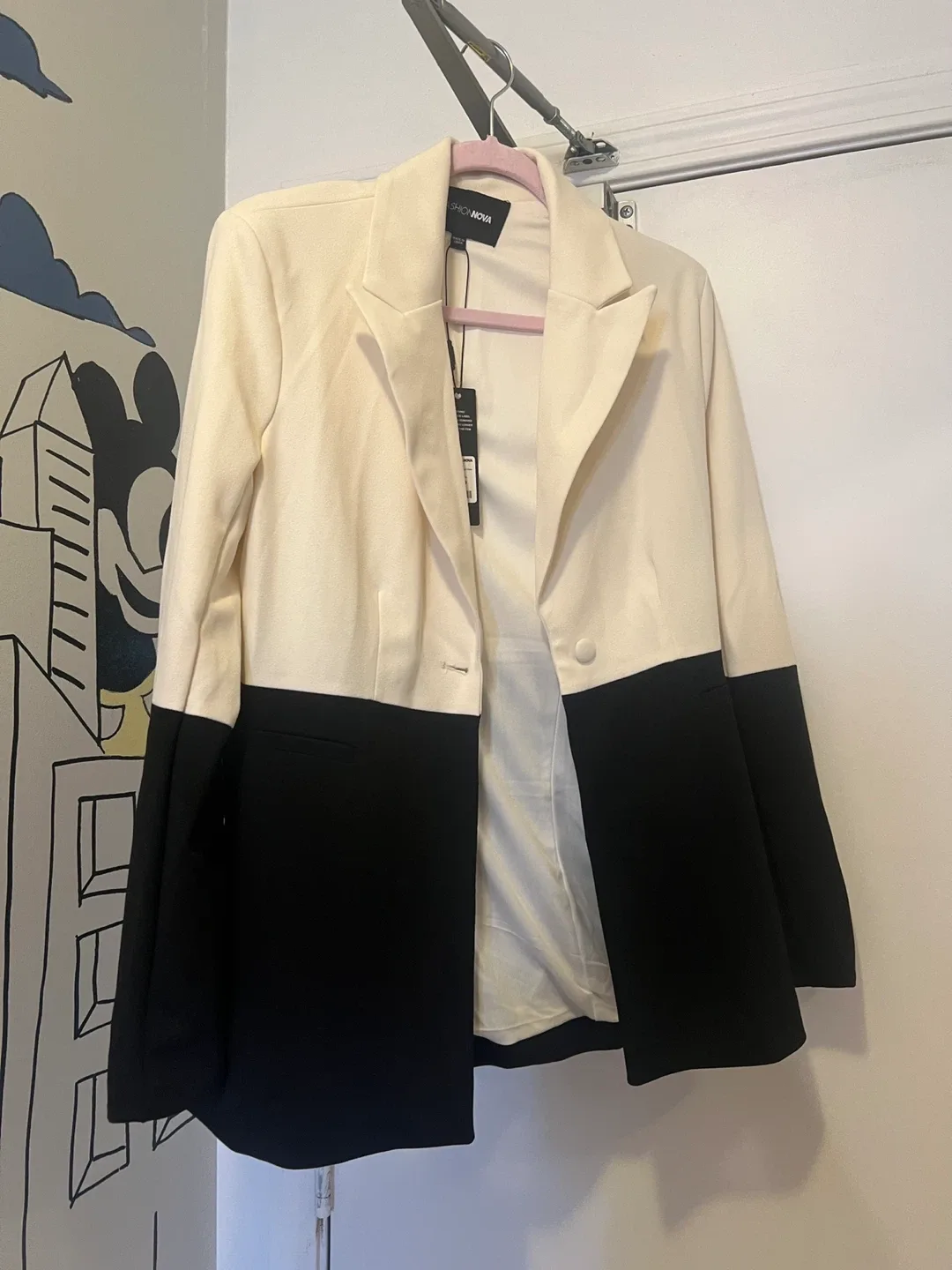 Fashion Nova Color Block Blazer - Cream/Black thumbnail