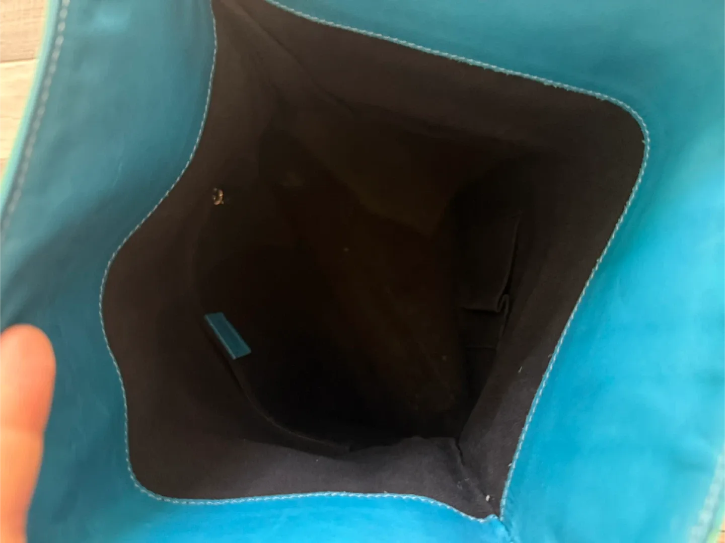 Burberry Turquoise Embossed Leather Bag image indicator(5)