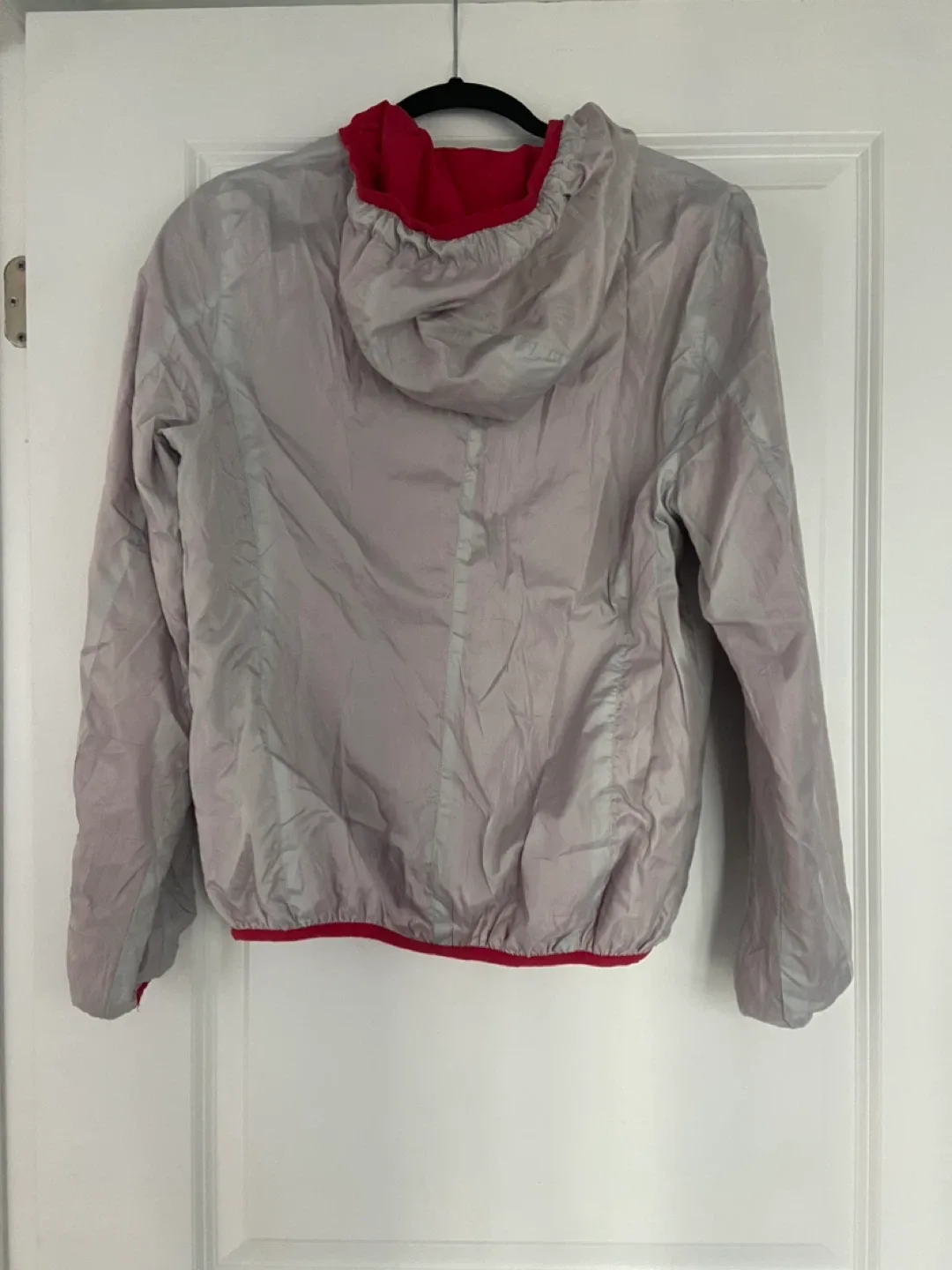 Reversible Rain Jacket Red/Gray image indicator(4)