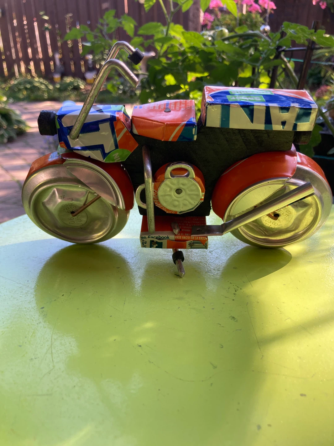 Handmade Can Motorcycle Art - photo 2
