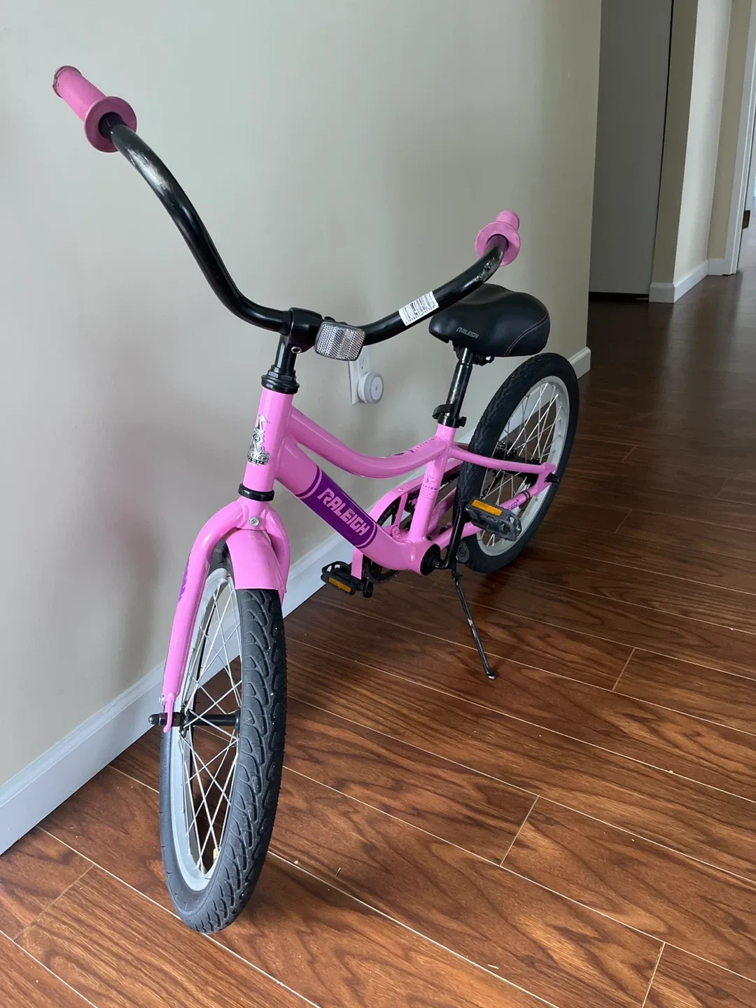 Raleigh Transfer Kids Bike - Pink image indicator(2)