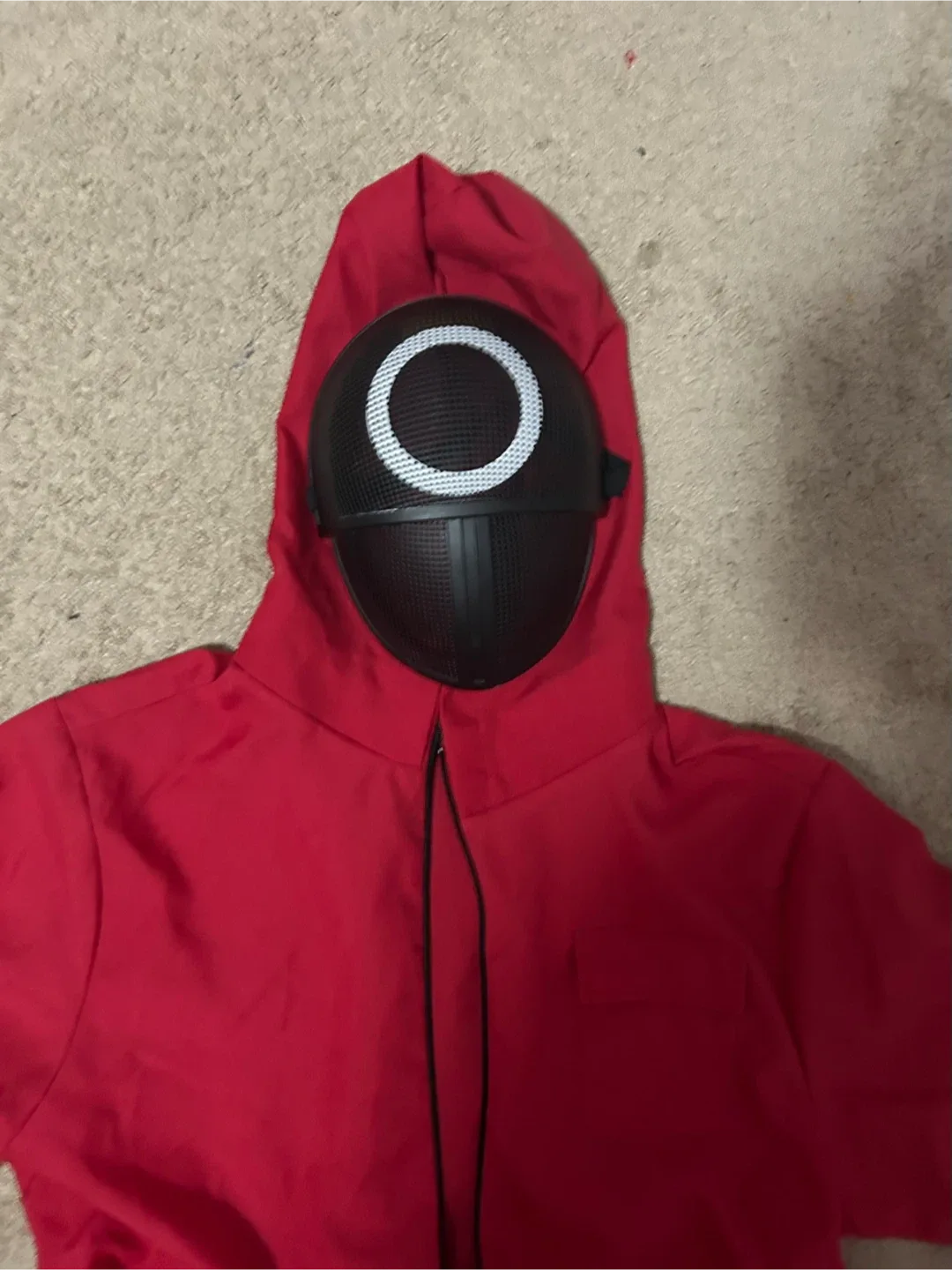 Squid Game Costume - Red Jumpsuit and Mask image indicator(2)