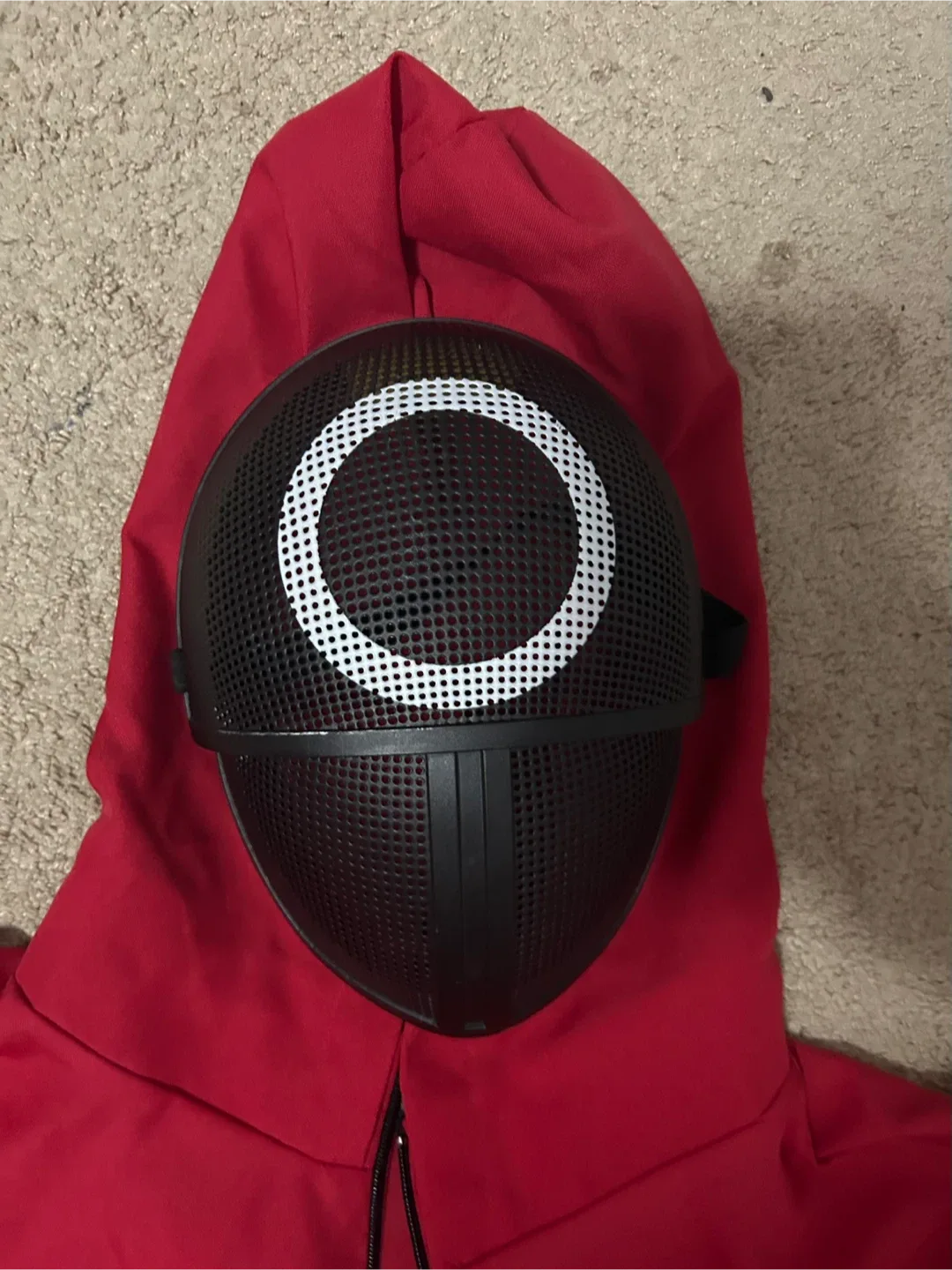Squid Game Costume - Red Jumpsuit and Mask image indicator(4)