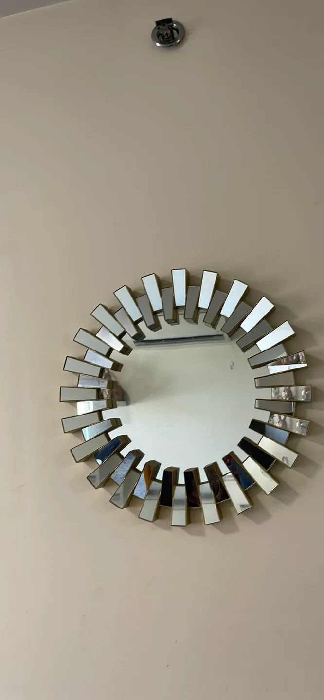 Sunburst Mirror - Home Decor image indicator(2)
