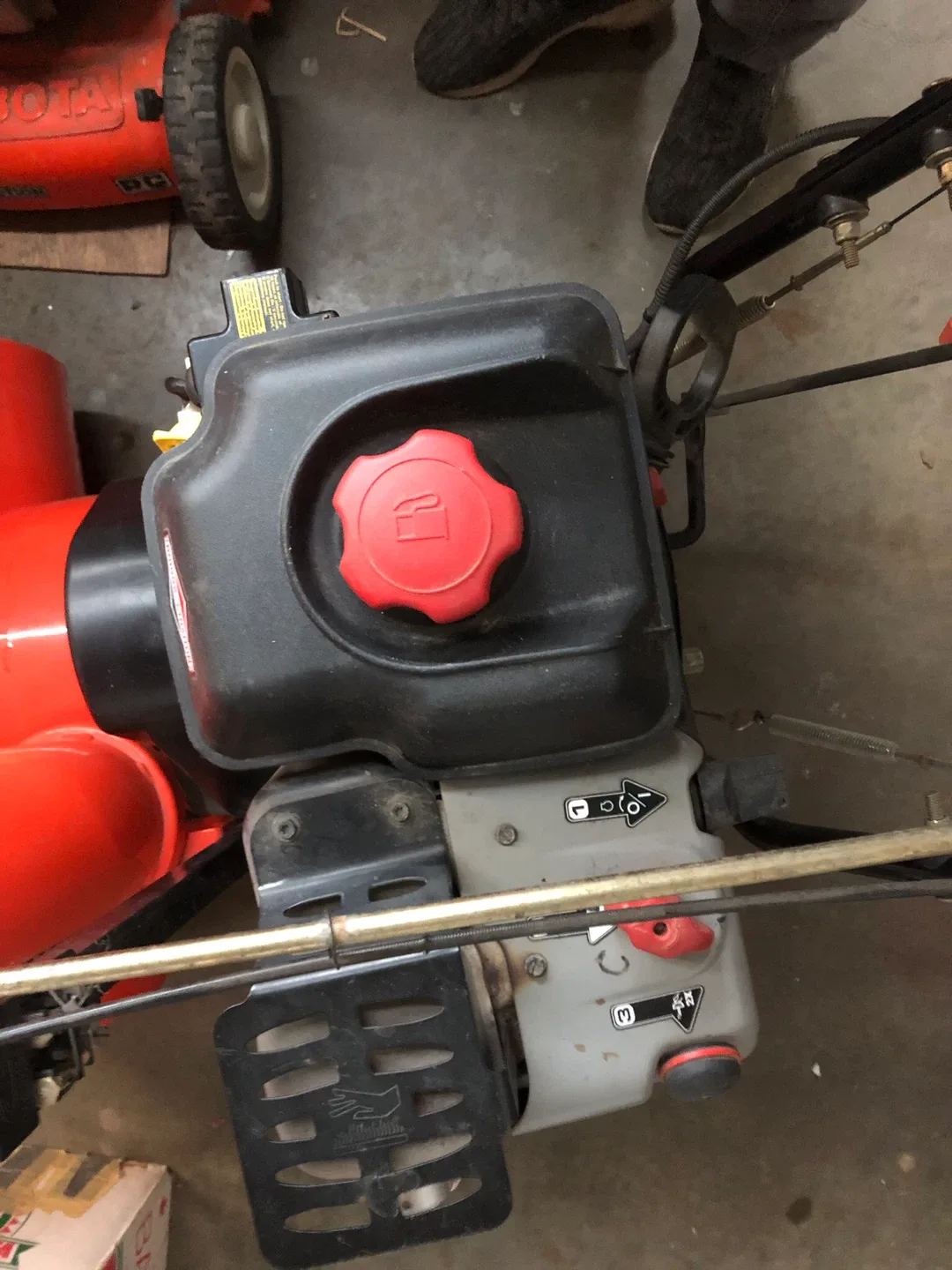 Ariens Compact 24 Snowblower image indicator(7)
