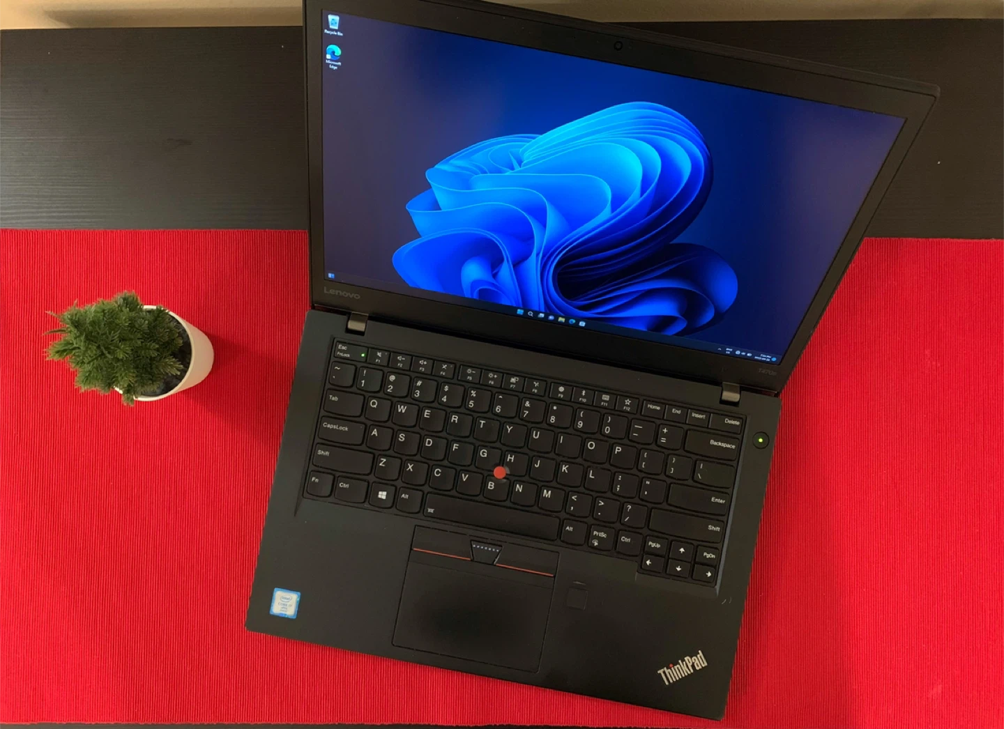 Lenovo ThinkPad T470s Laptop - Windows 11 Pro - 512GB M.2 SSD