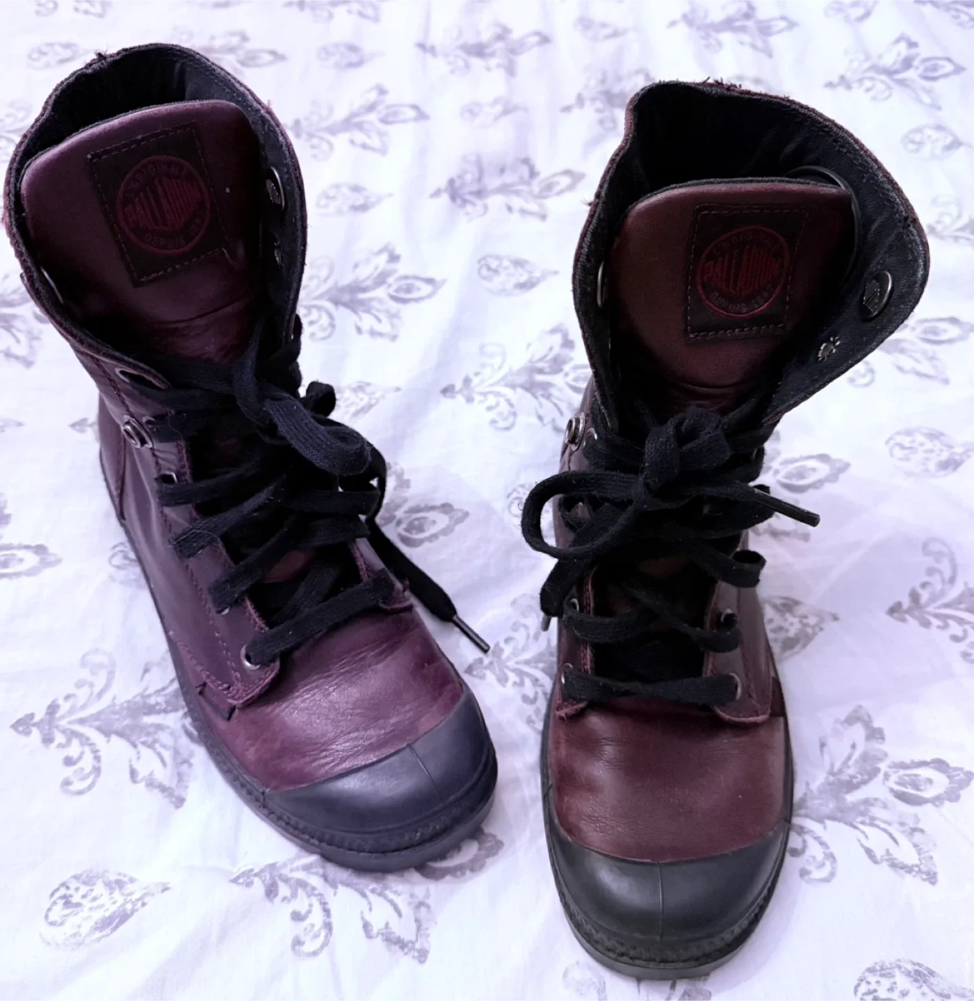 Palladium Boots, Burgundy Leather image indicator(2)