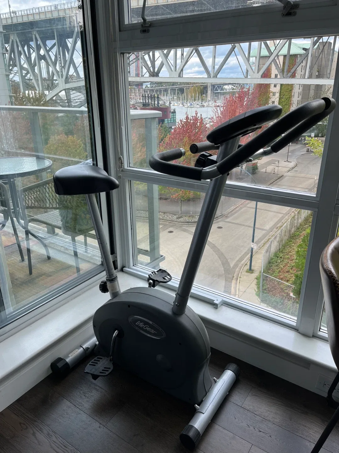 Life Gear Stationary Exercise Bike thumbnail