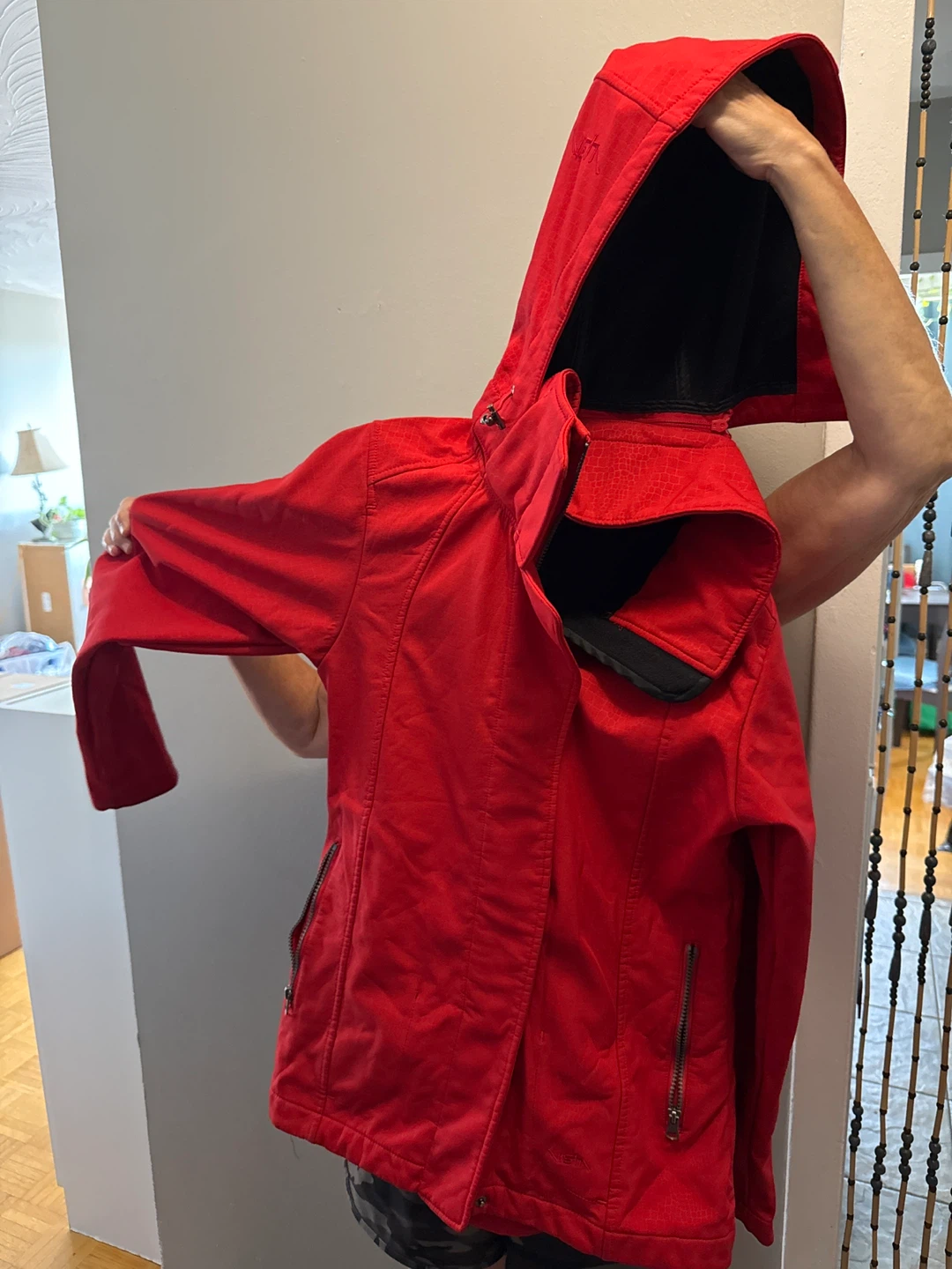 Vista Outerwear Red hooded jacket