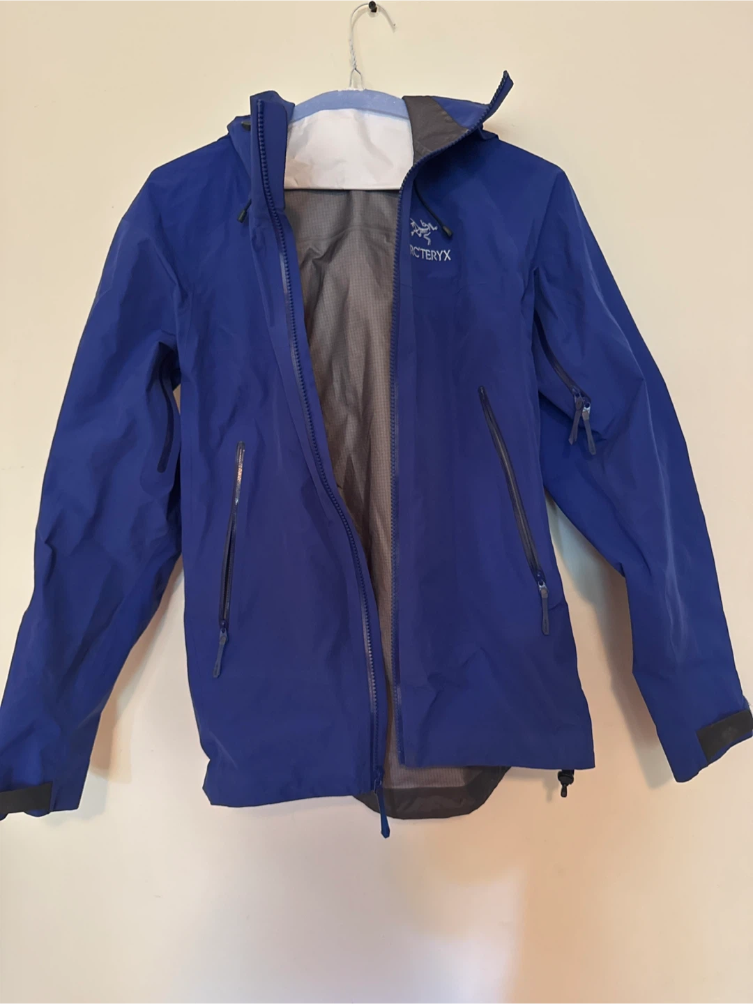 Arc’teryx jacket