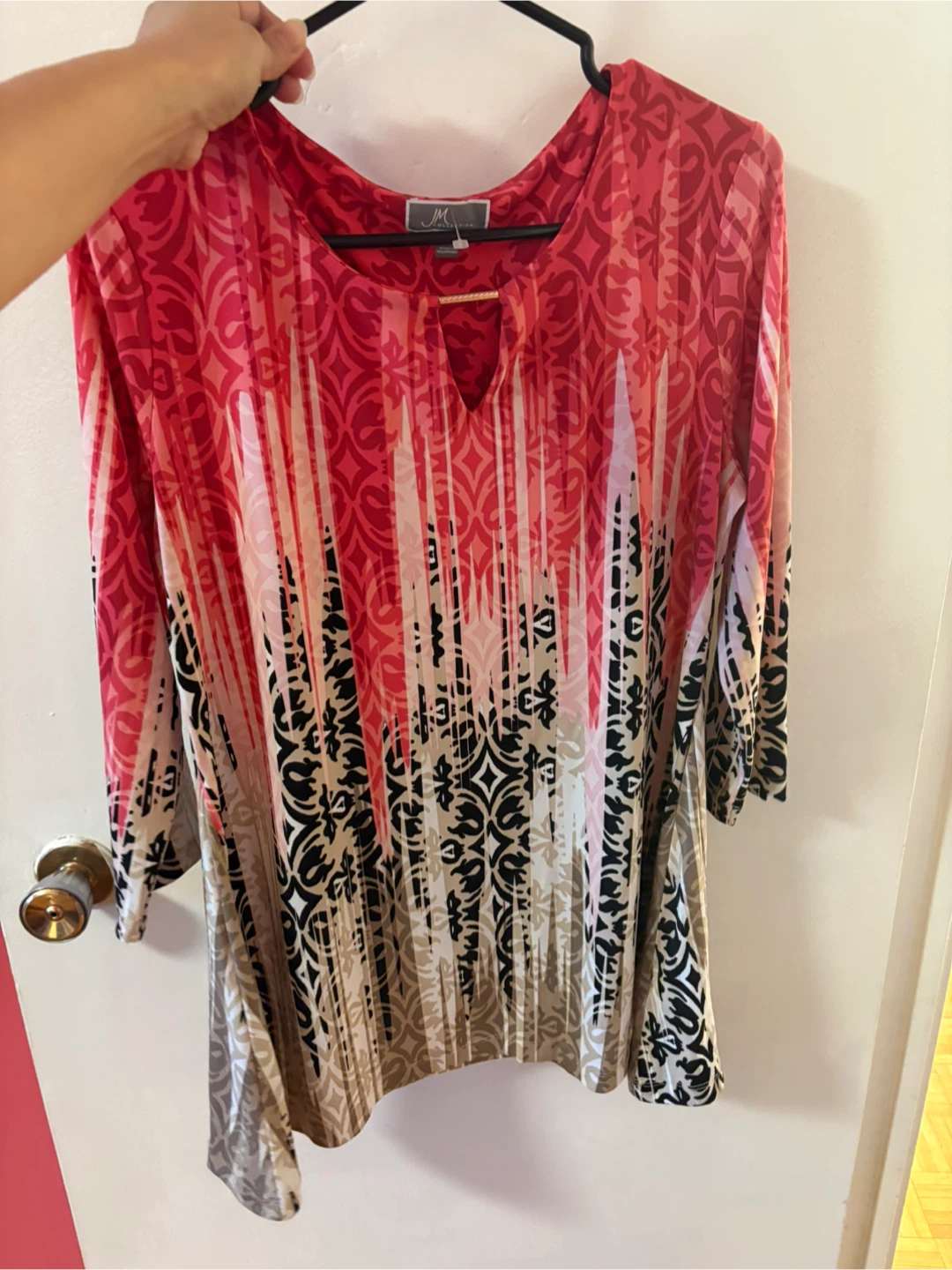 Free Assorted Women's Tops and Dress - photo 4
