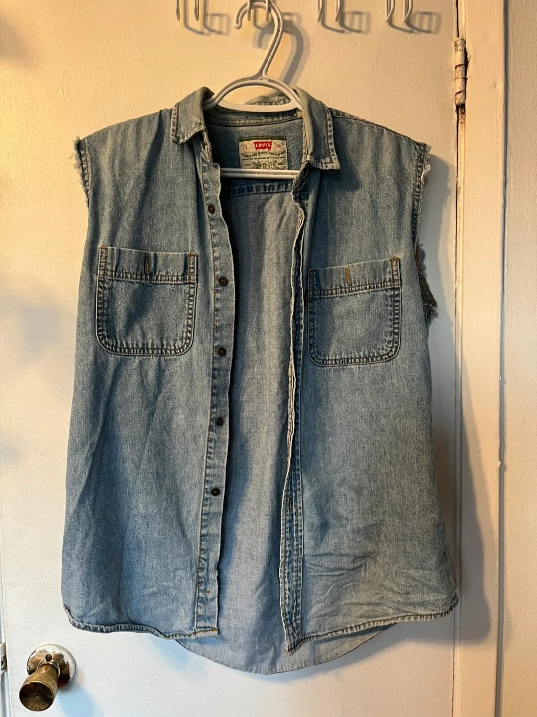 Levi's Denim Vest - Size L thumbnail
