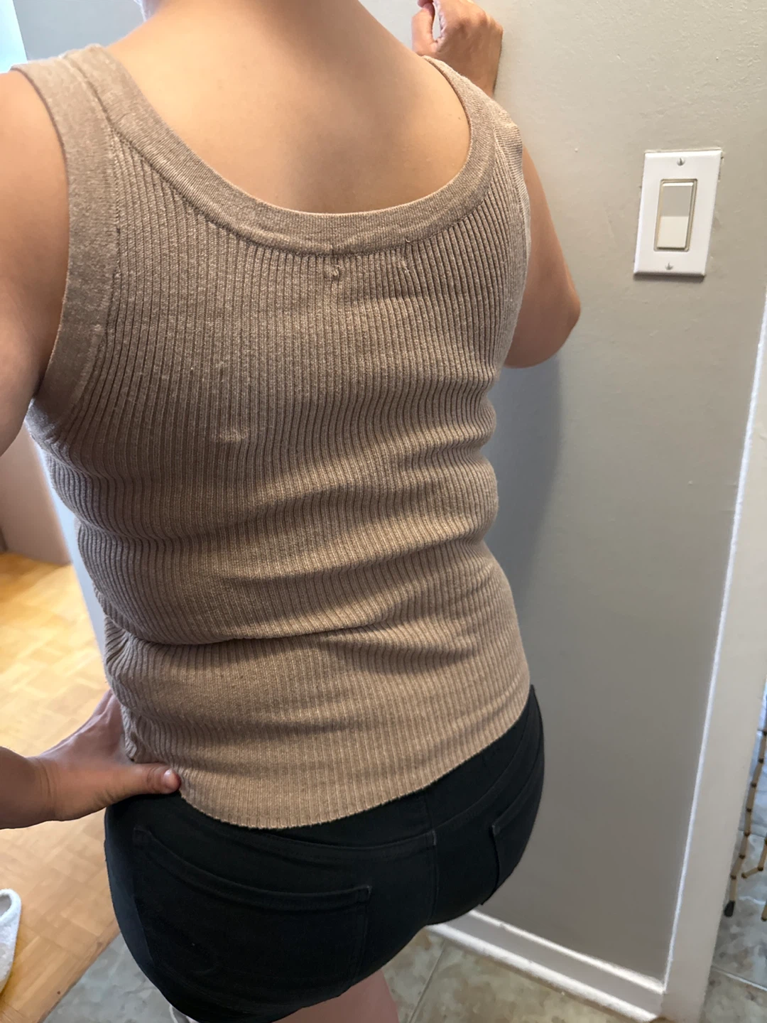 Brown tanktop - photo 2