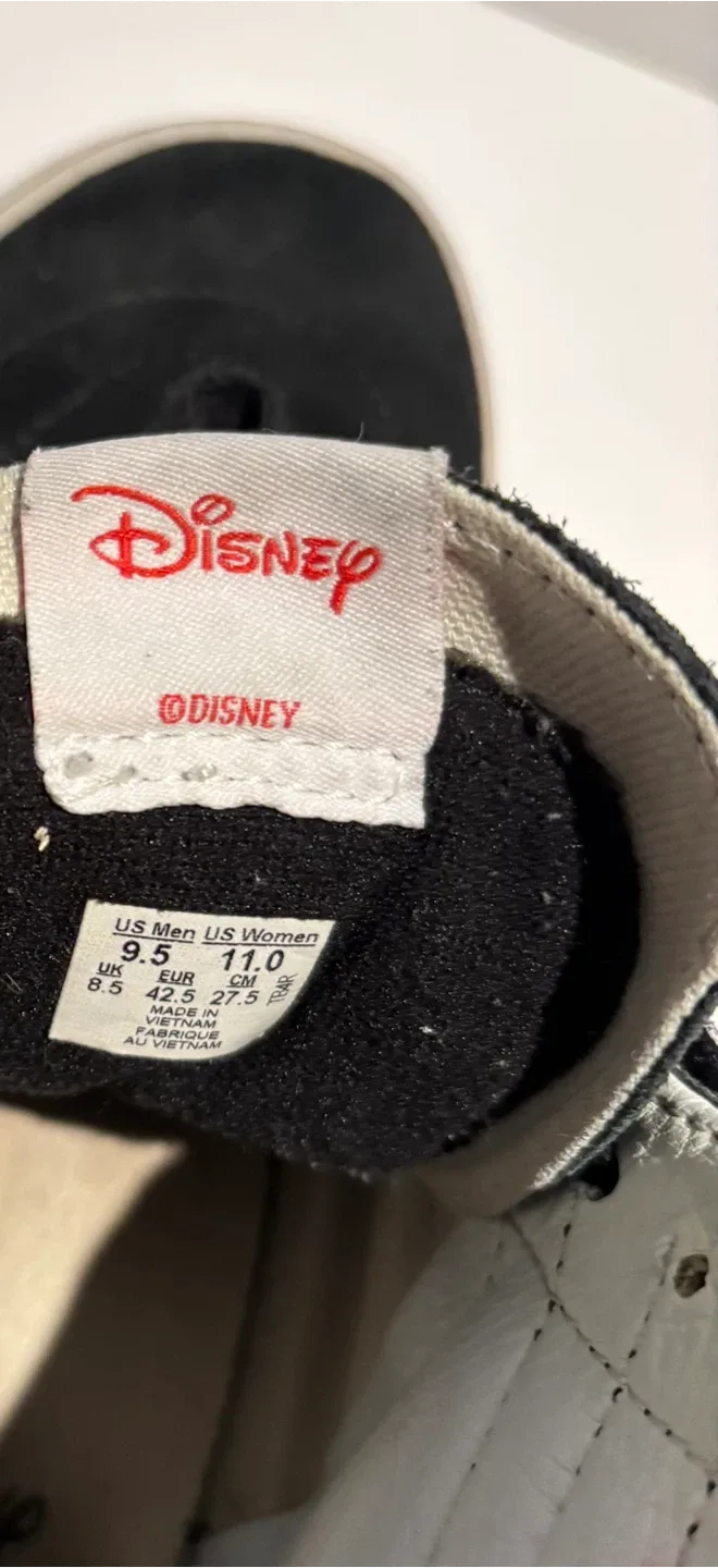 Vans x Disney High-Top Sneakers US 9.5 image indicator(4)