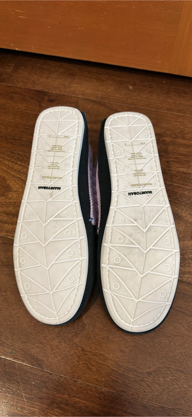 Manitobah Mukluks Moccasins Size 8 - photo 2