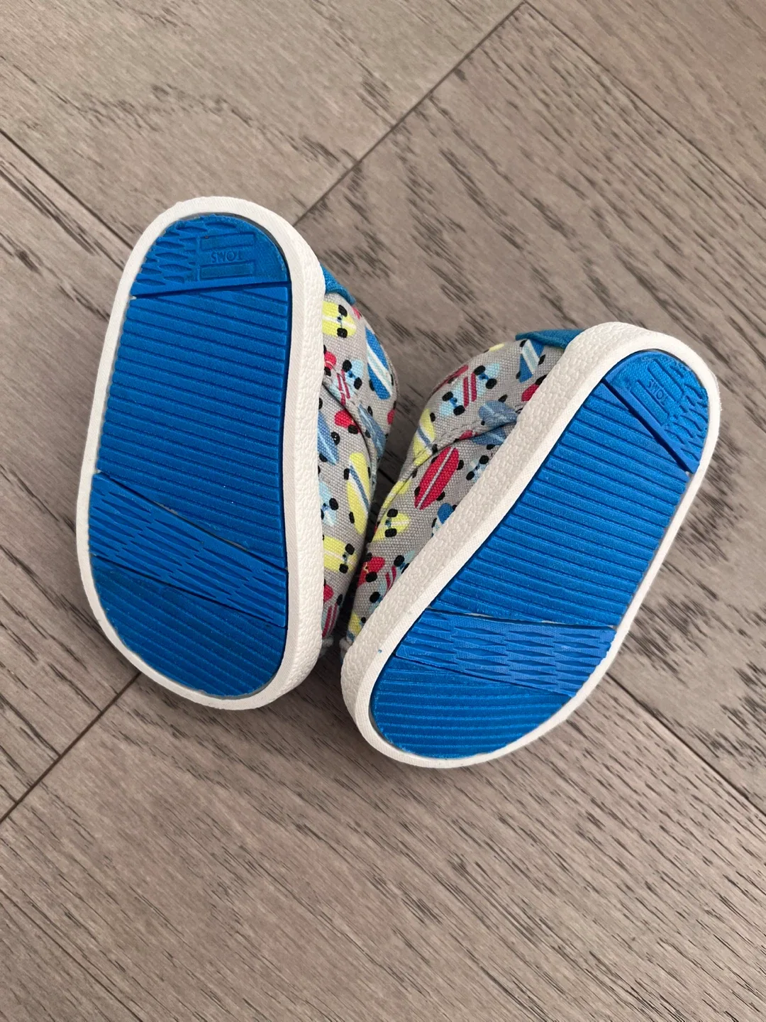 TOMS Baby Infant Skateboard Shoes - Size US 3 image indicator(4)