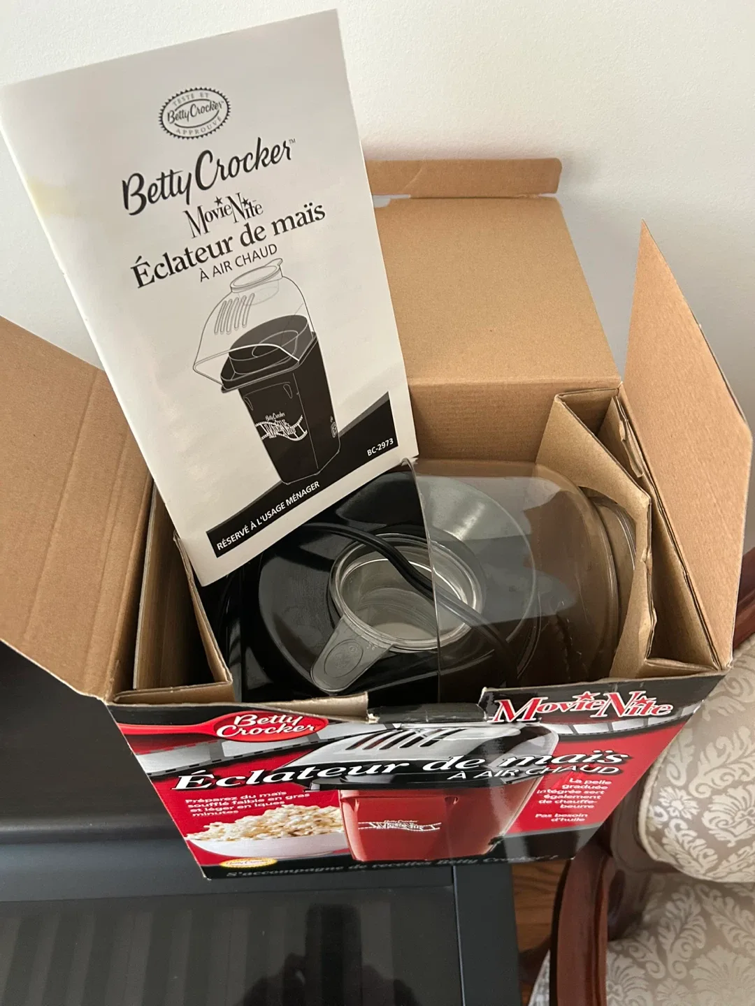 Betty Crocker Movie Nite Hot Air Popcorn Maker image indicator(3)