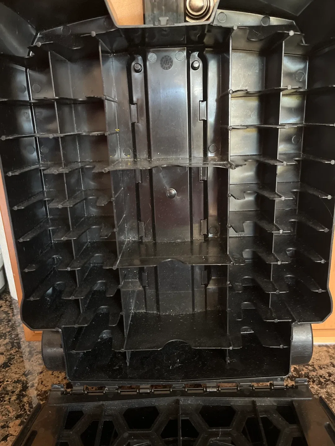 Hot Wheels 100 Car Case - Race Zone image indicator(5)