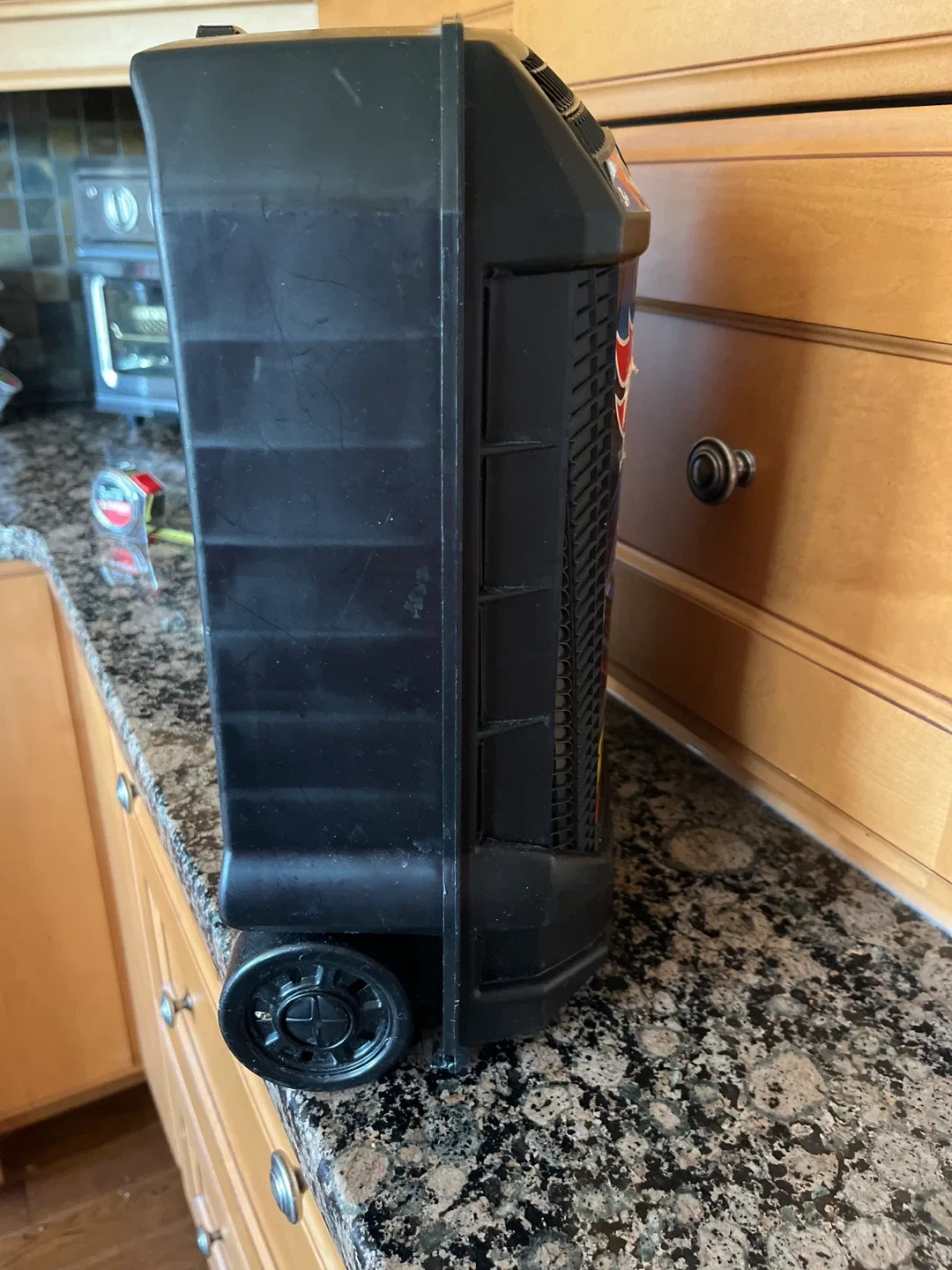 Hot Wheels 100 Car Case - Race Zone image indicator(2)