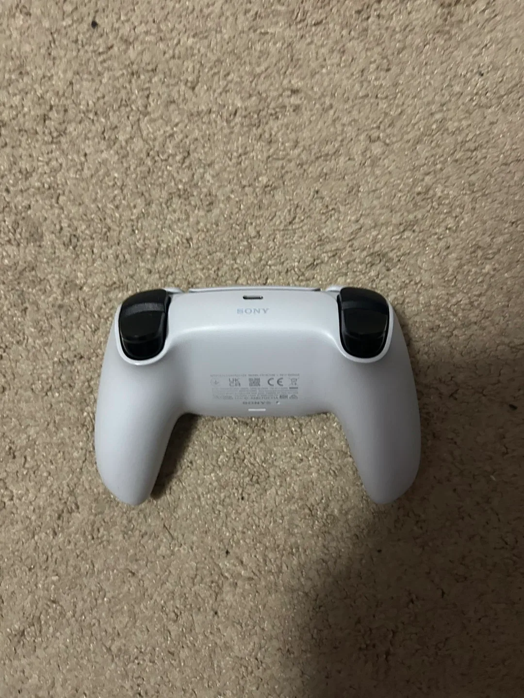 Sony PlayStation 5 DualSense Wireless Controller image indicator(3)