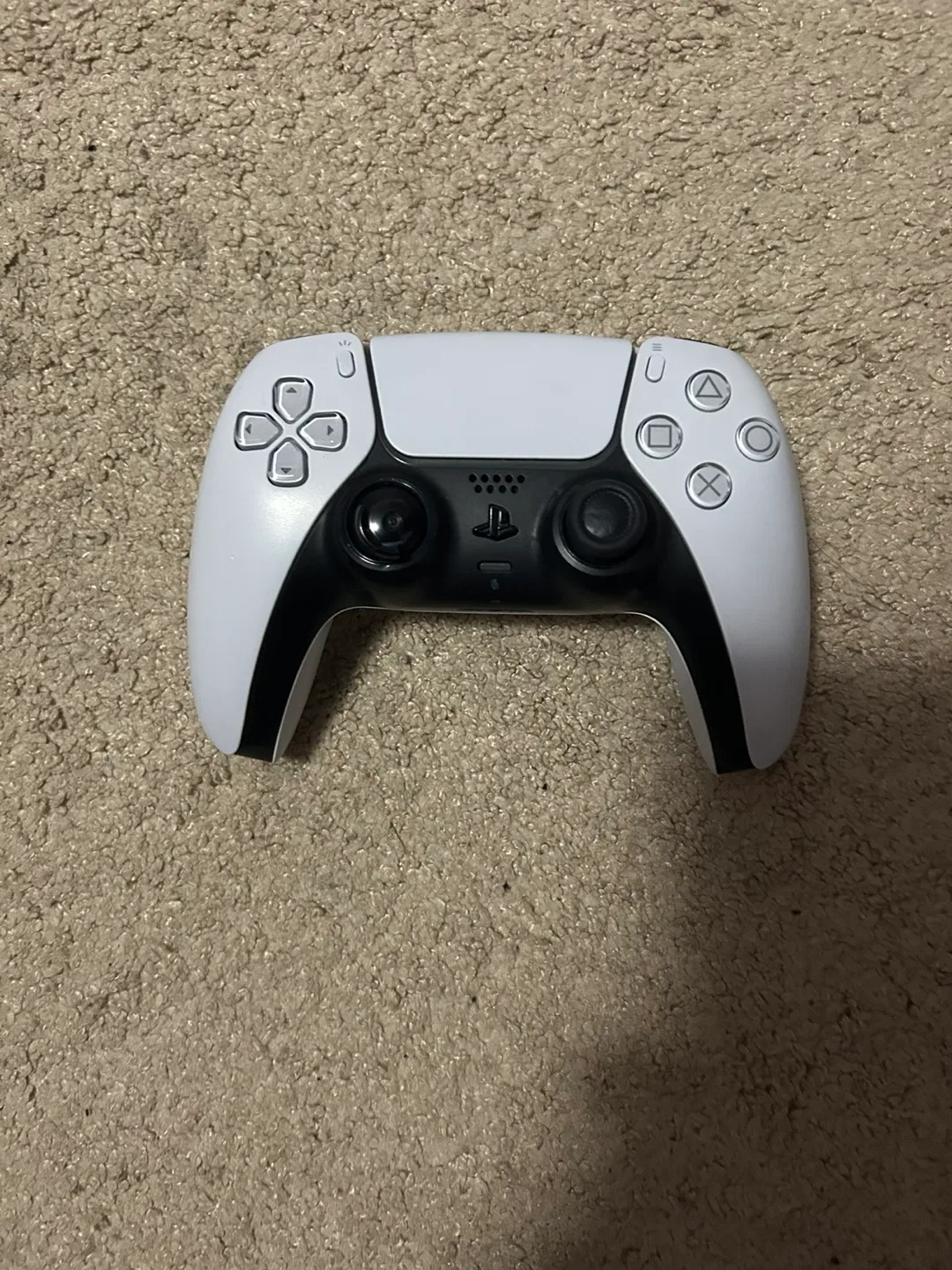 Sony PlayStation 5 DualSense Wireless Controller image indicator(2)