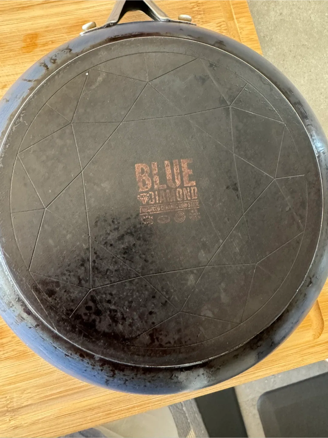 Blue Diamond Enhanced Ceramic Non-Stick Fry Pan image indicator(5)