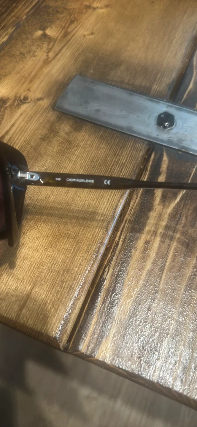 Calvin Klein Jeans Sunglasses - Black image indicator(4)