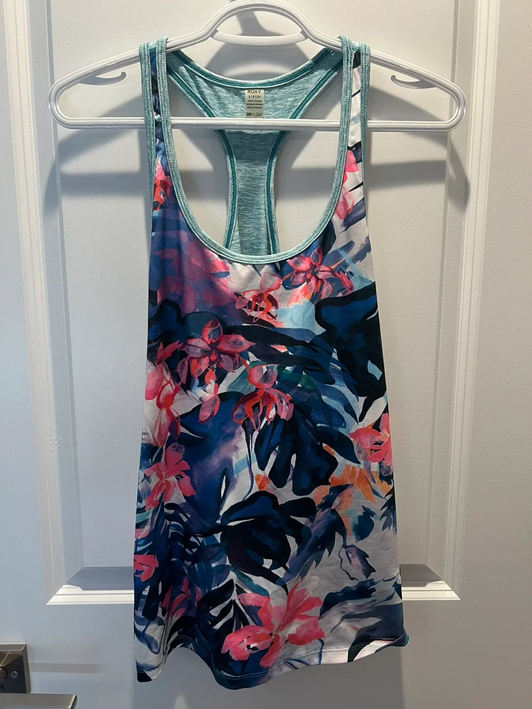 Roxy Dry Flight Tank Top - Size Small thumbnail