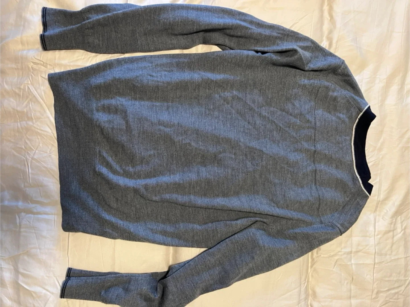 Men’s Banana Republic Merino Wool Cardigan - Size S image indicator(4)